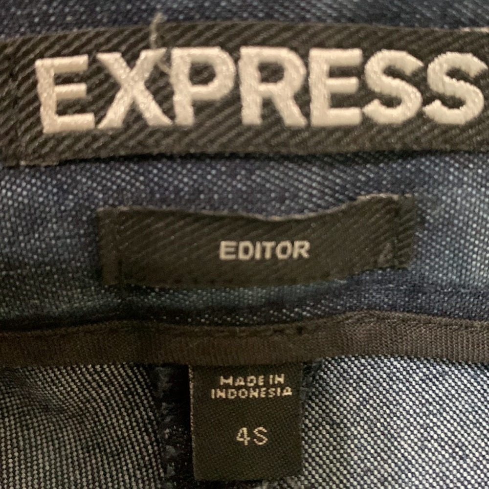 Express Blue Jeans, Low Rise, Boot Cut - Picture 2 of 3